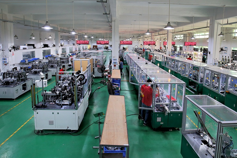 合利士自動(dòng)化調(diào)試設(shè)備車間