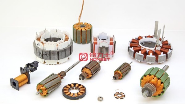 無(wú)刷定子繞線機(jī)介紹