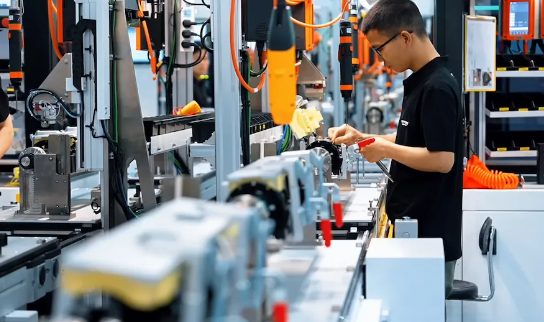 人形機器人生產(chǎn)線圖-網(wǎng)圖